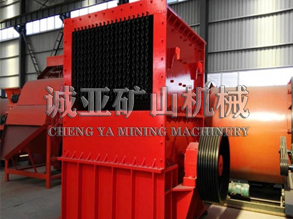 方箱（xiāng）破碎機
